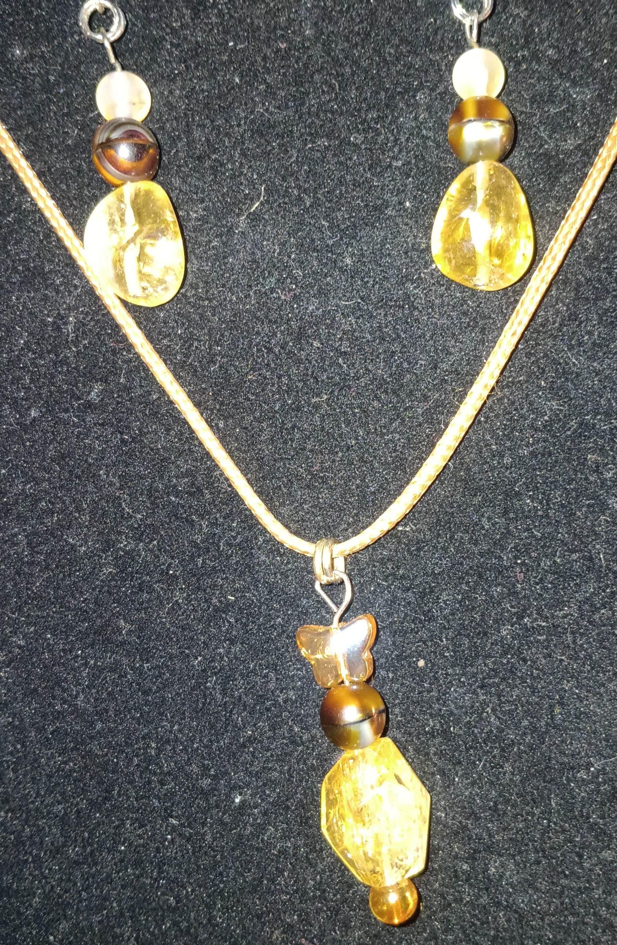 Citrine necklace and earrings set